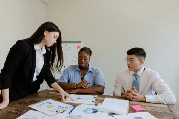 featured image-App consulting services Revolutionize Your Business with Leading App Consulting Services