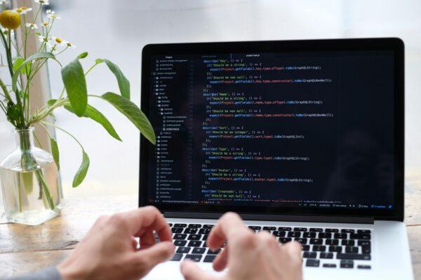 jexo-tj7Bj_743JA-unsplash (1) Xamarin Mobile App Development: The Complete Guide