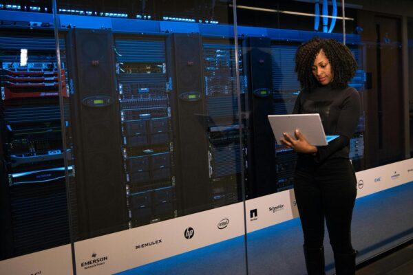 pexels-divinetechygirl-1181354 (2) 10 Best Databases for Web Applications in 2024